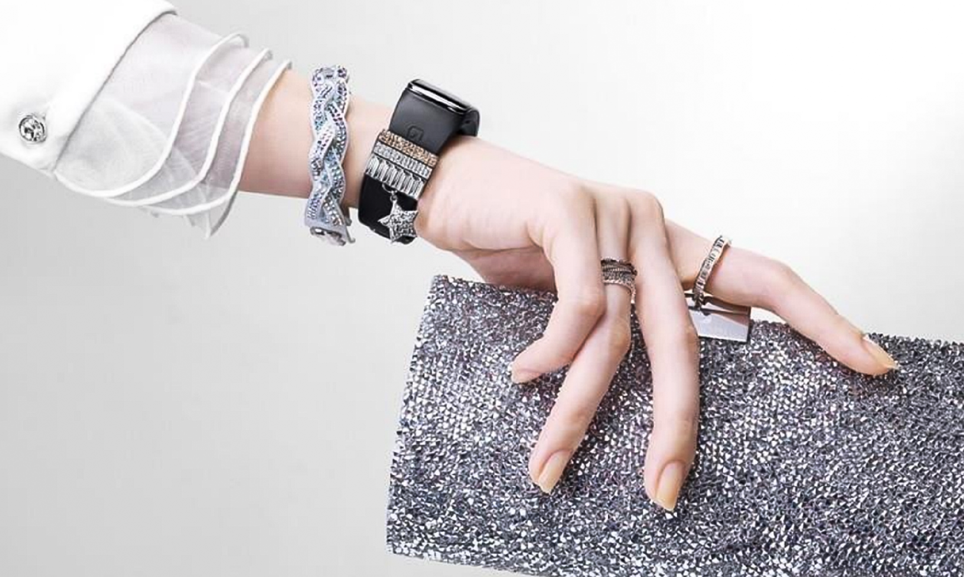 水(shuǐ)晶應用(yòng)中心